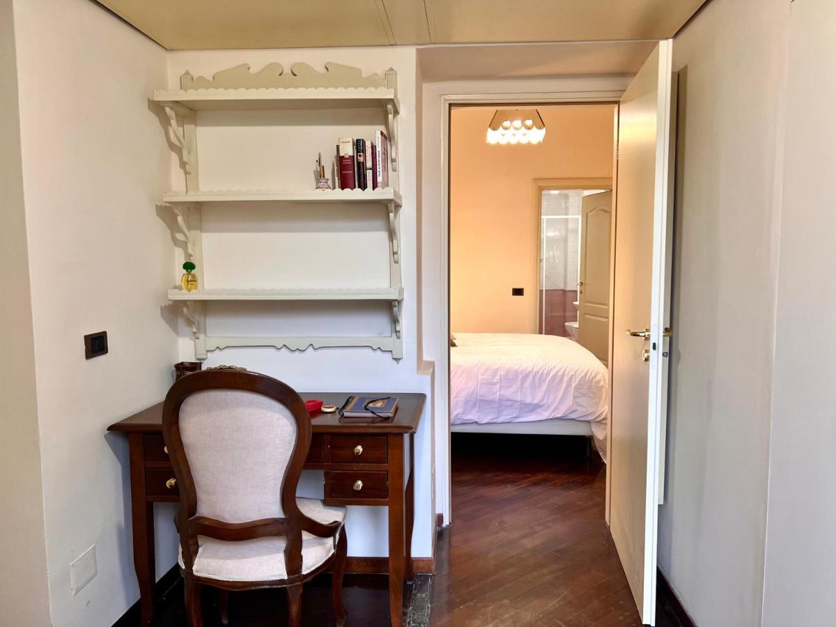 Domus Elena - Plebiscito Apartment Naples Luaran gambar